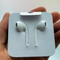 AERPODS CON CABLE lightning - 3 AUDIFONOS AERPODS CON "CABLE lightning"